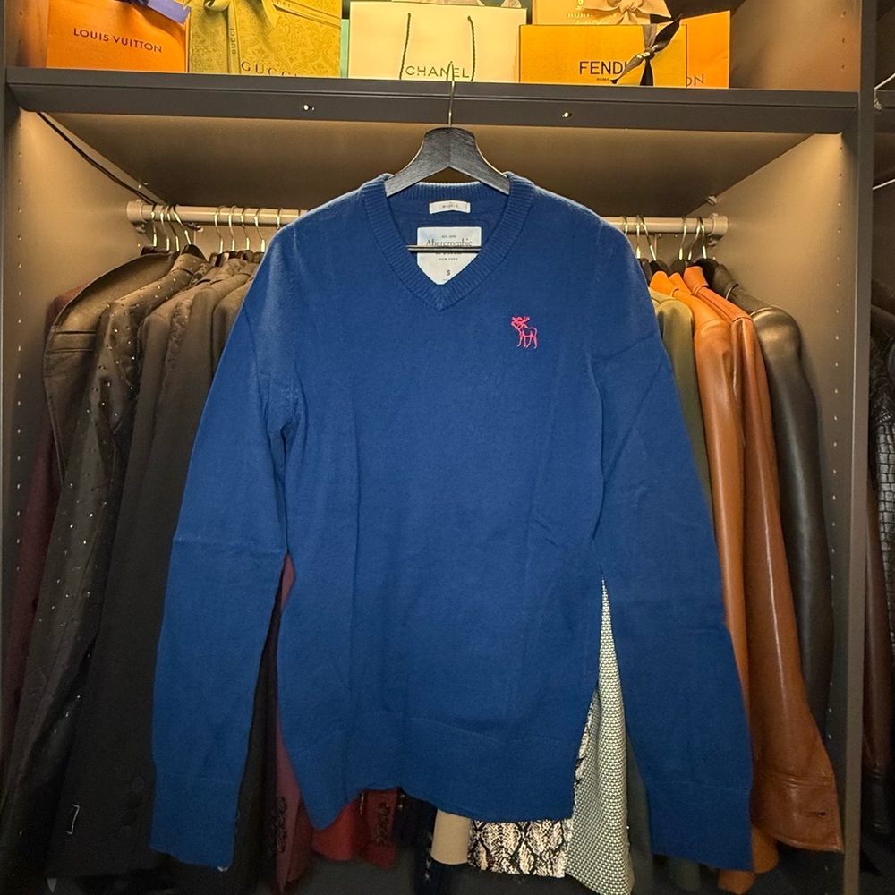 VINTAGE Y2K Abercrombie & Fitch Mens V-Neck Cashmere Blend Sweater in Royal Blue
